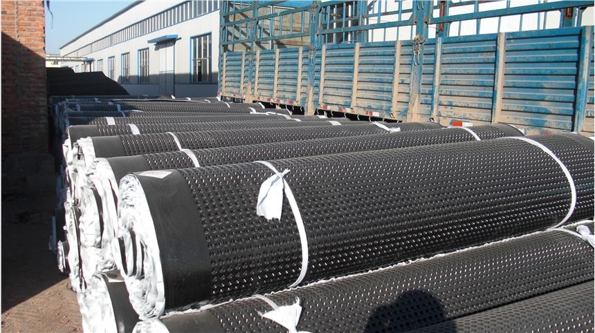 排水板与土工材料 现代工程建设的隐形守护者